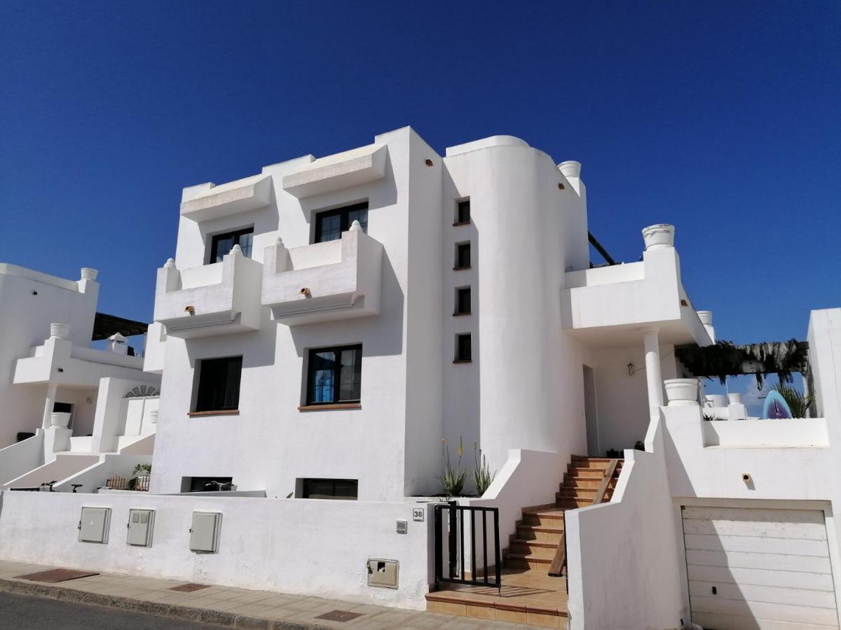 Surf Dream Surfhouse Corralejo Exterior foto